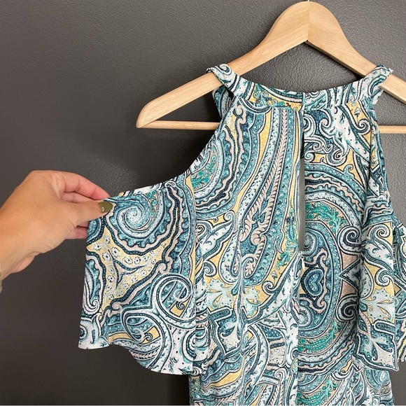 White House Black Market Cold Shoulder Paisley Dress - Picture 2 of 6